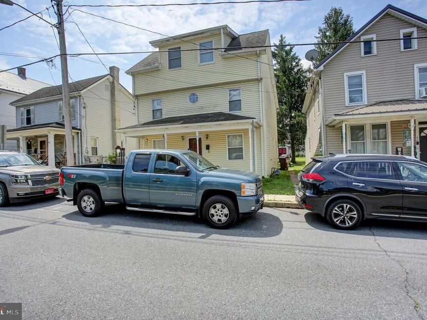 38 W W California Street, Mercersburg, PA 17236 Main Photo