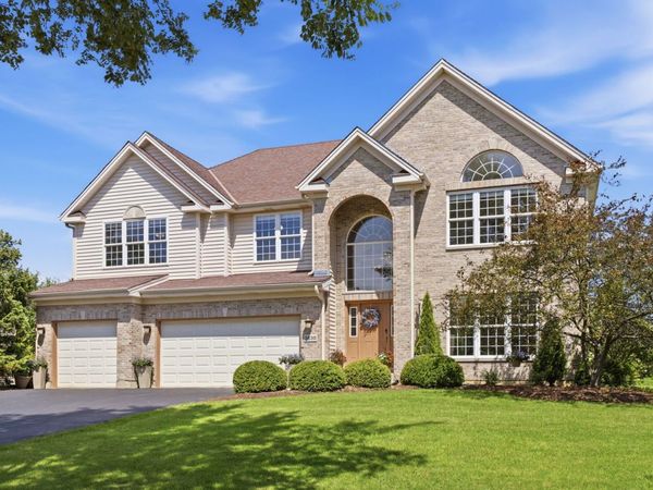 3630 White Deer Drive, Algonquin, IL 60102