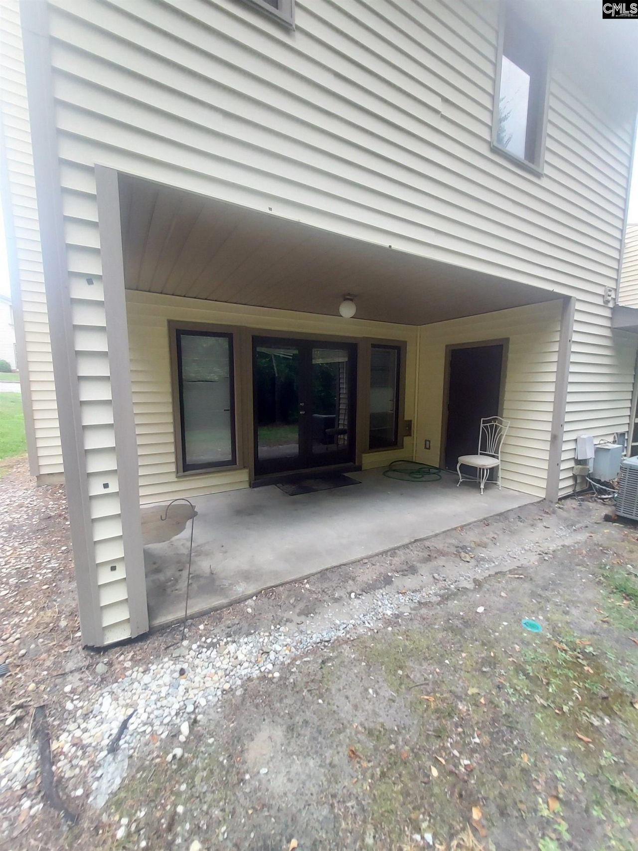 152 Lionsgate Drive  Photo 20