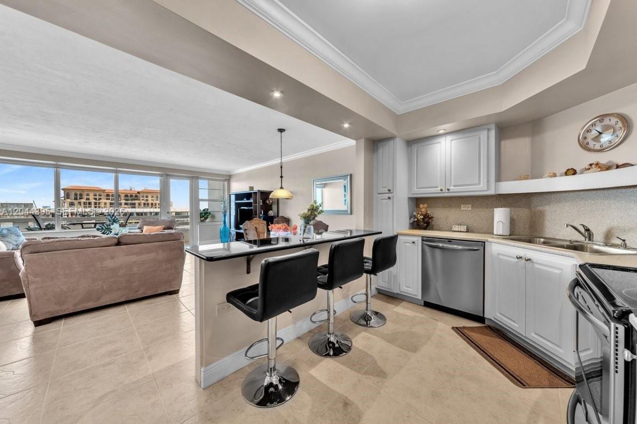 3111 N Ocean Dr , Unit 904, Hollywood, FL 33019 Photo