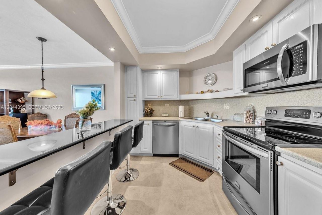 3111 N Ocean Dr , Unit 904, Hollywood, FL 33019 Photo