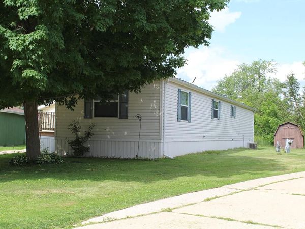 W1211 Hillview DRIVE, Unit 153, Sullivan, WI 53178