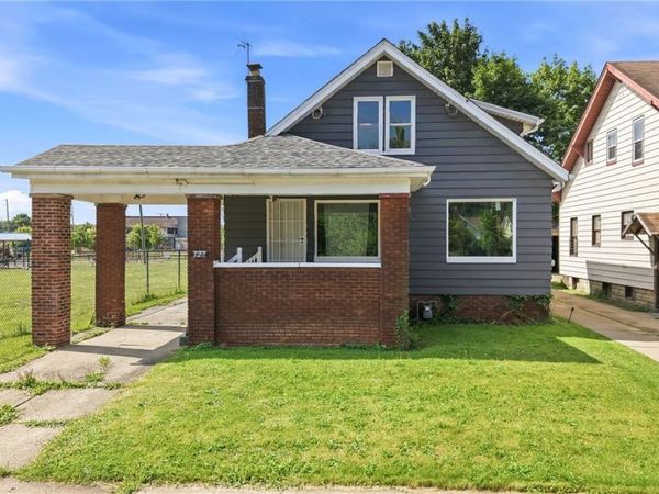 727 W Laclede Avenue, Youngstown, OH 44511