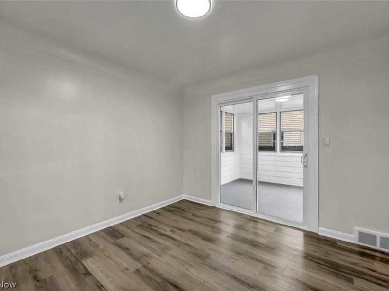 6806 Ottawa, Cleveland, OH 44105 Photo 11