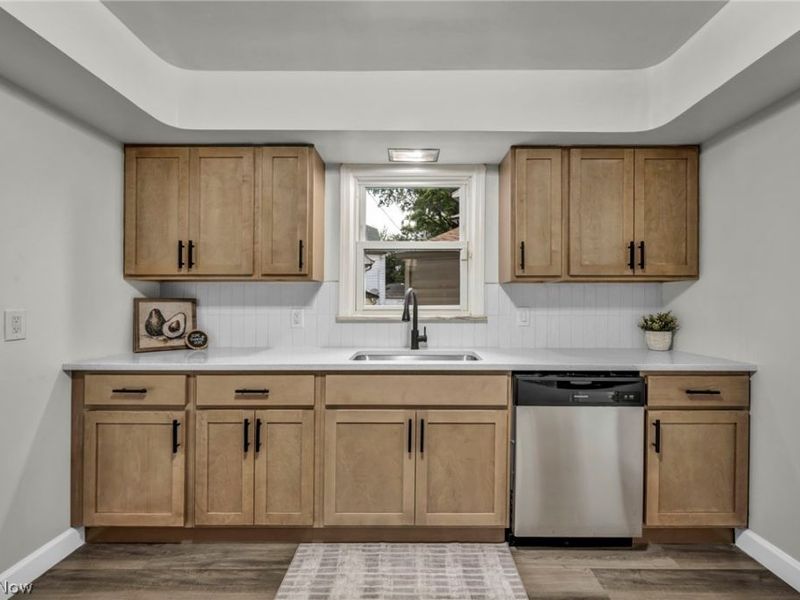 6806 Ottawa, Cleveland, OH 44105 Photo 18