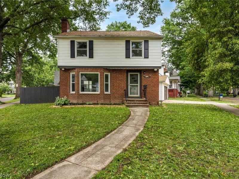 6806 Ottawa, Cleveland, OH 44105 Photo 2