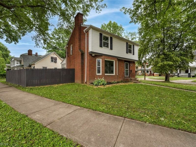 6806 Ottawa, Cleveland, OH 44105 Photo 3