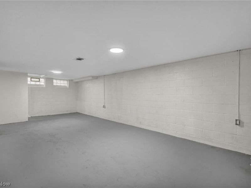 6806 Ottawa, Cleveland, OH 44105 Photo 32