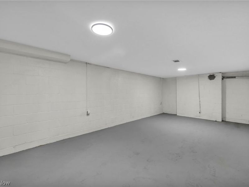 6806 Ottawa, Cleveland, OH 44105 Photo 33