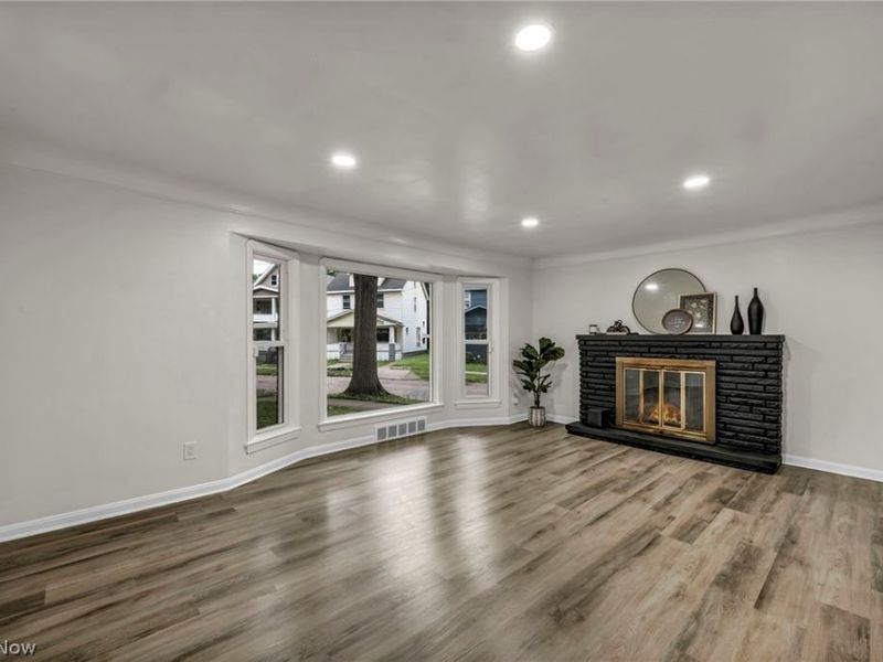 6806 Ottawa, Cleveland, OH 44105 Photo 5