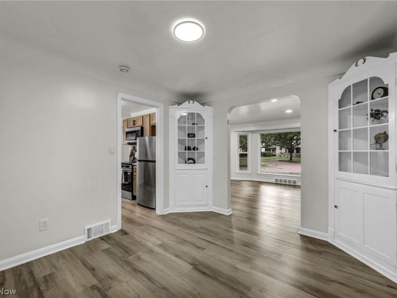 6806 Ottawa, Cleveland, OH 44105 Photo 9