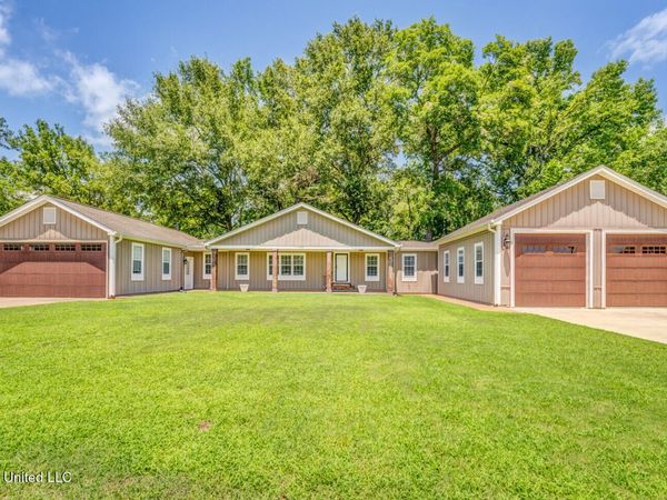 1114 Riverview Road, Sardis, MS 38666