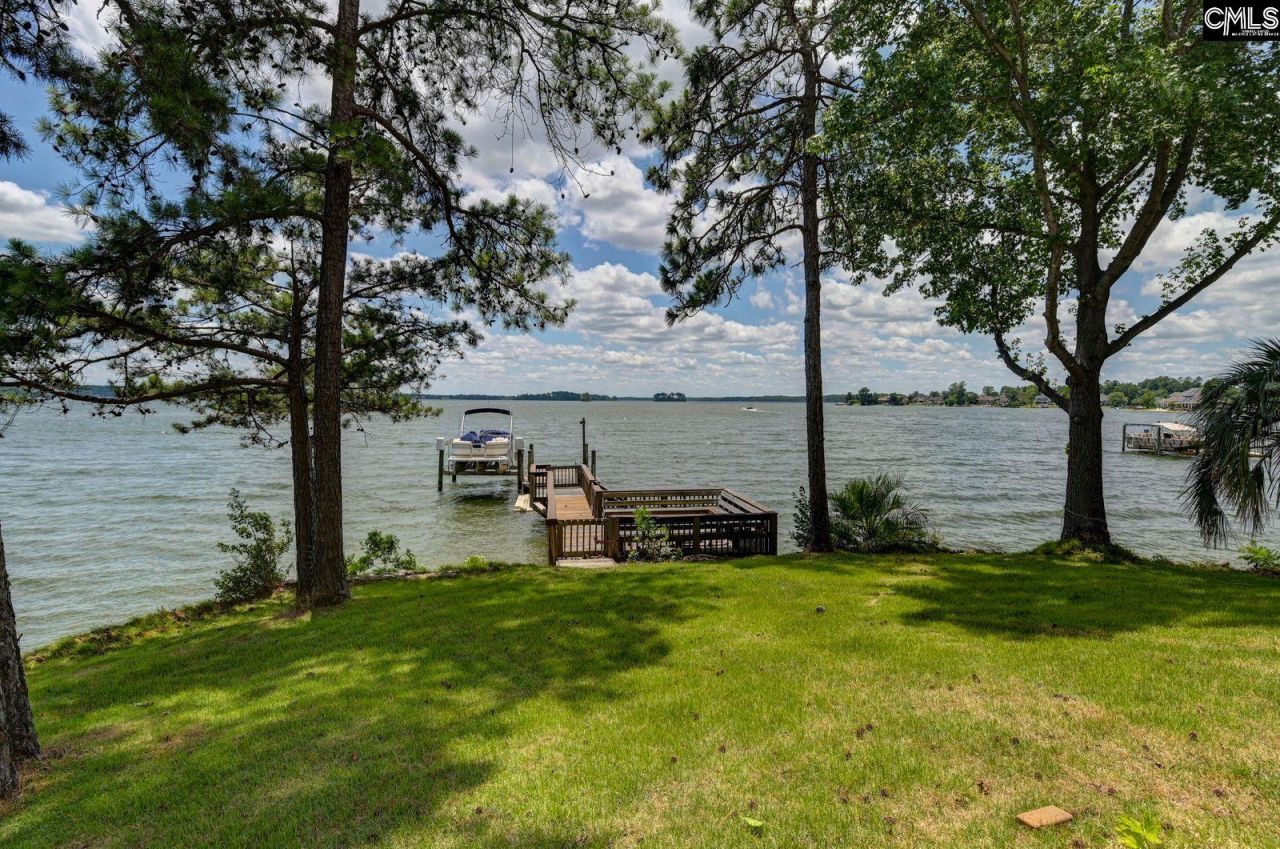 641 Timberlake Drive  Photo 14