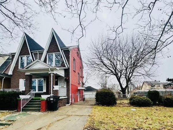 2685 Clairmount Street, Detroit, MI 48206