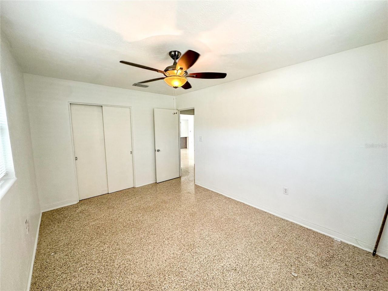 701 52nd Avenue S, Saint Petersburg, FL 33705 Photo