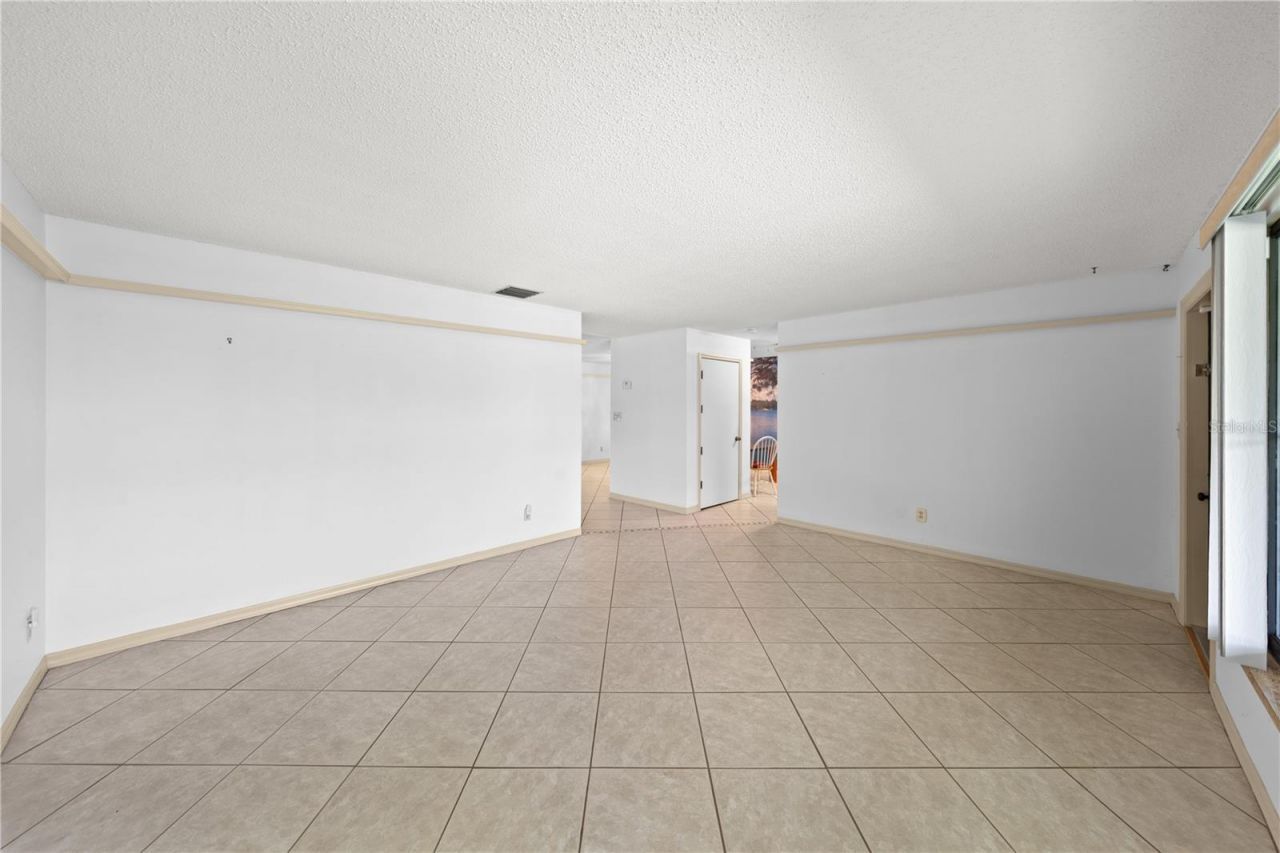 15111 NW 34th Terrace , Okeechobee, FL 34972 Photo