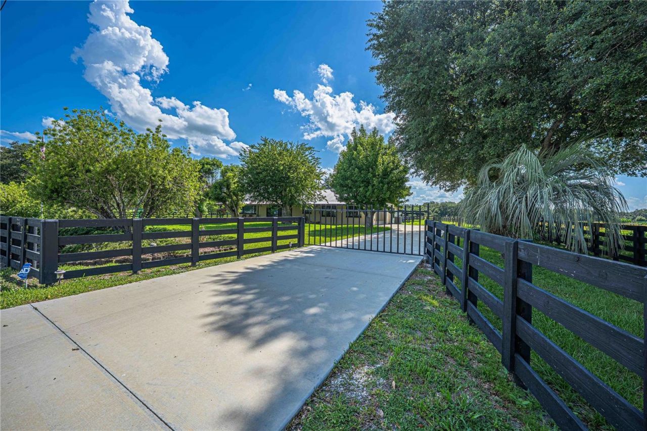15111 NW 34th Terrace , Okeechobee, FL 34972 Photo