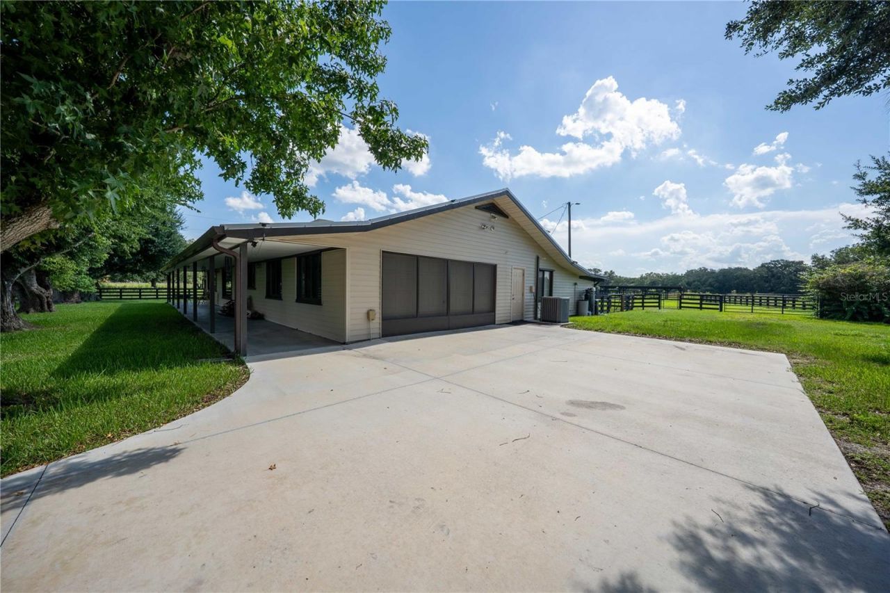 15111 NW 34th Terrace , Okeechobee, FL 34972 Photo