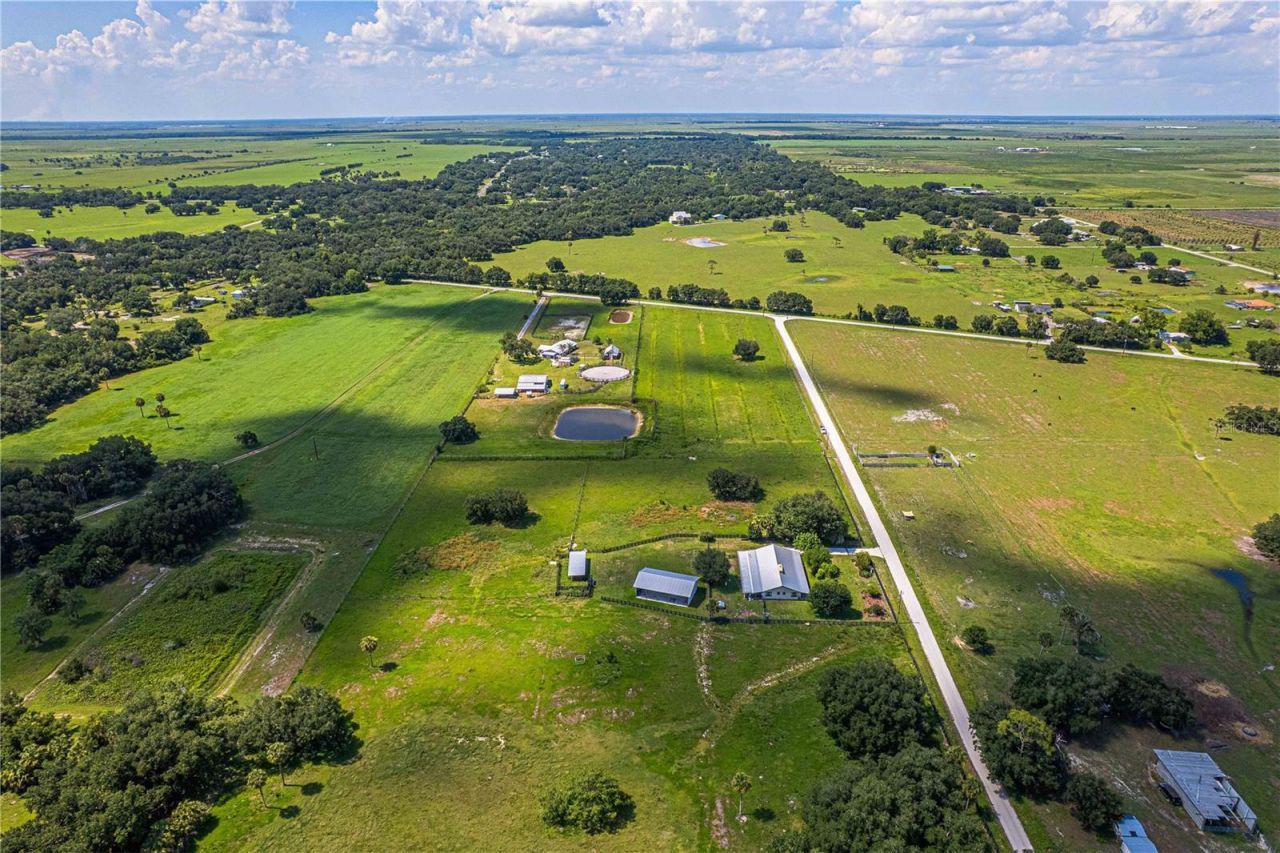 15111 NW 34th Terrace , Okeechobee, FL 34972 Photo