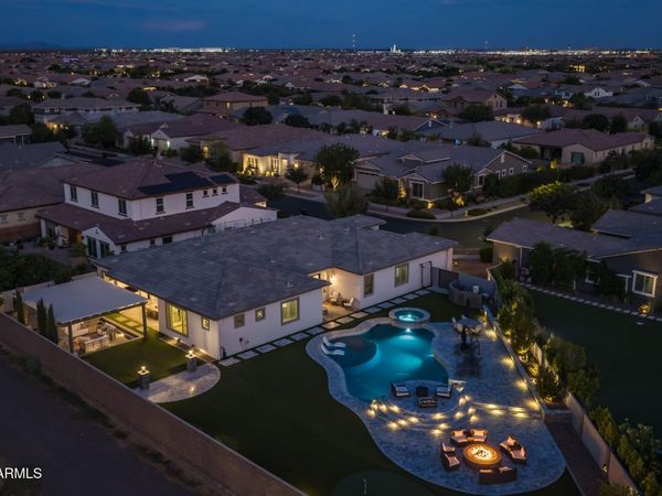10322 E THATCHER Avenue, Mesa, AZ 85212