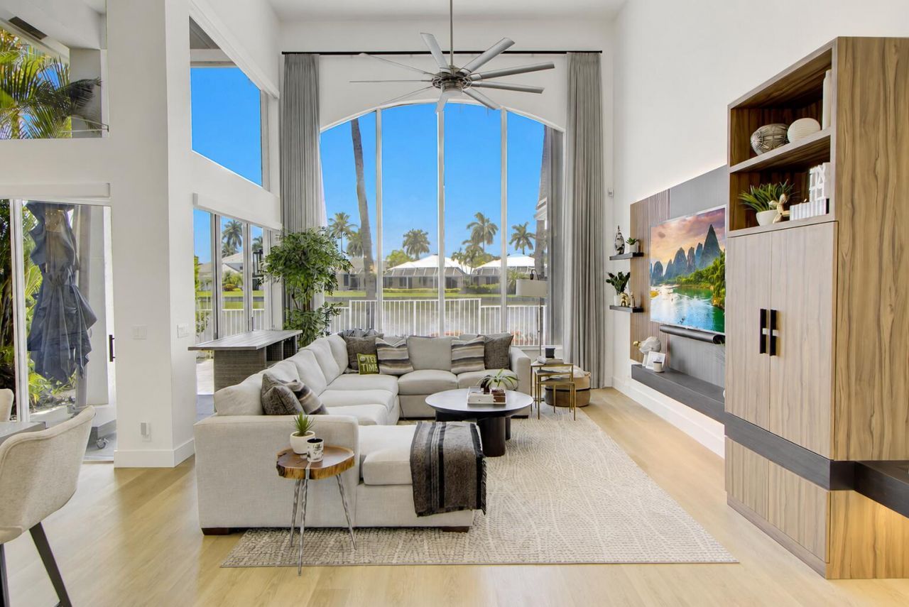 5463 NW 41st Terrace, Boca Raton, FL 33496 Photo