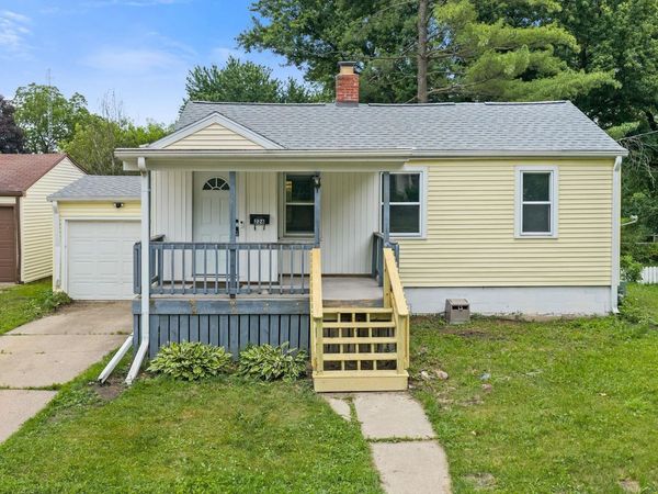 226 N Oak Street, Reedsburg, WI 53959