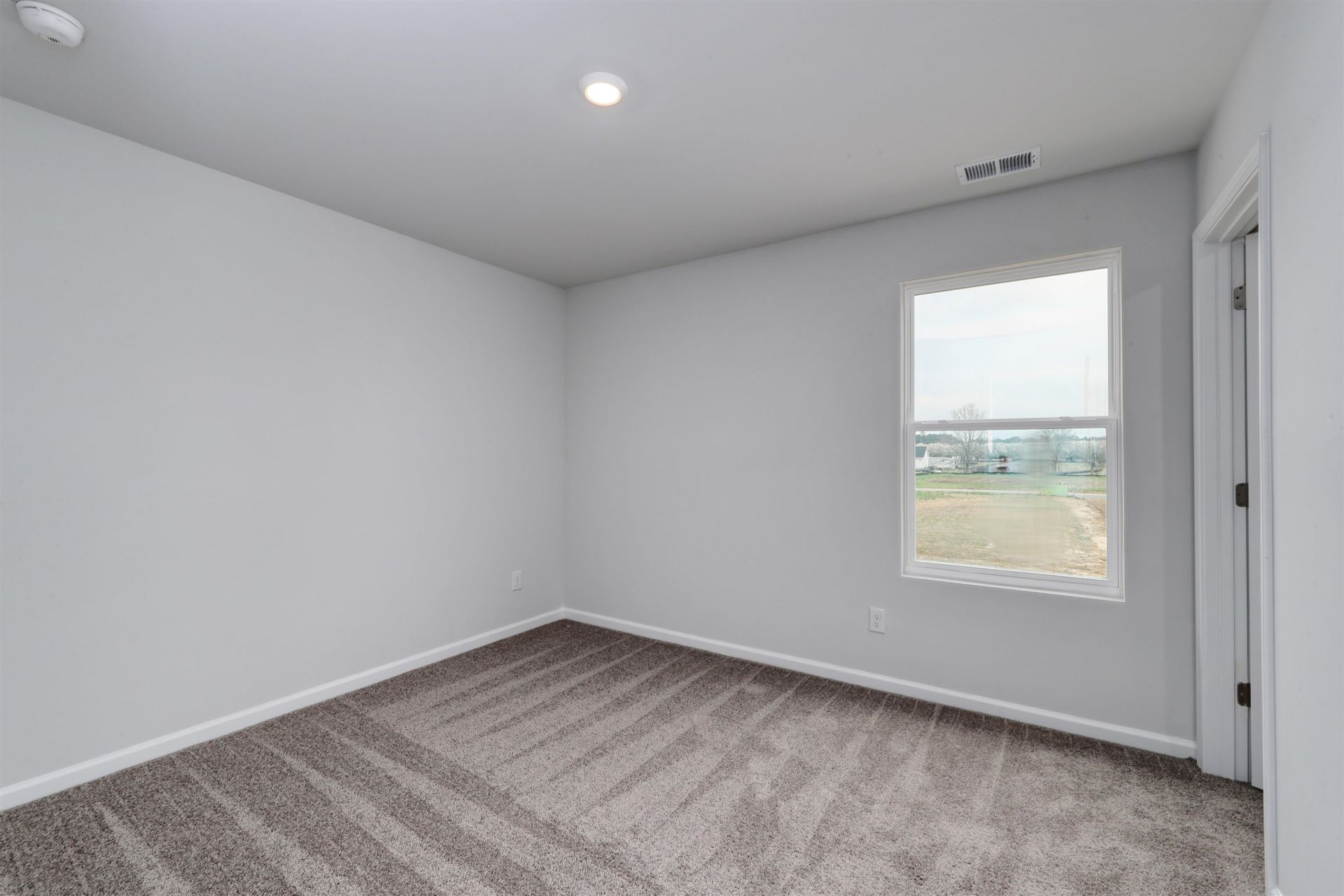 808 Wild Indigo Dr Photo 30