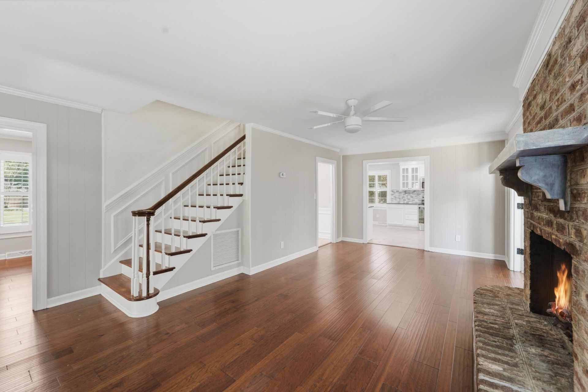 1249 Dearsley Court Photo 19