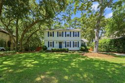 1249 Dearsley Court photo 4