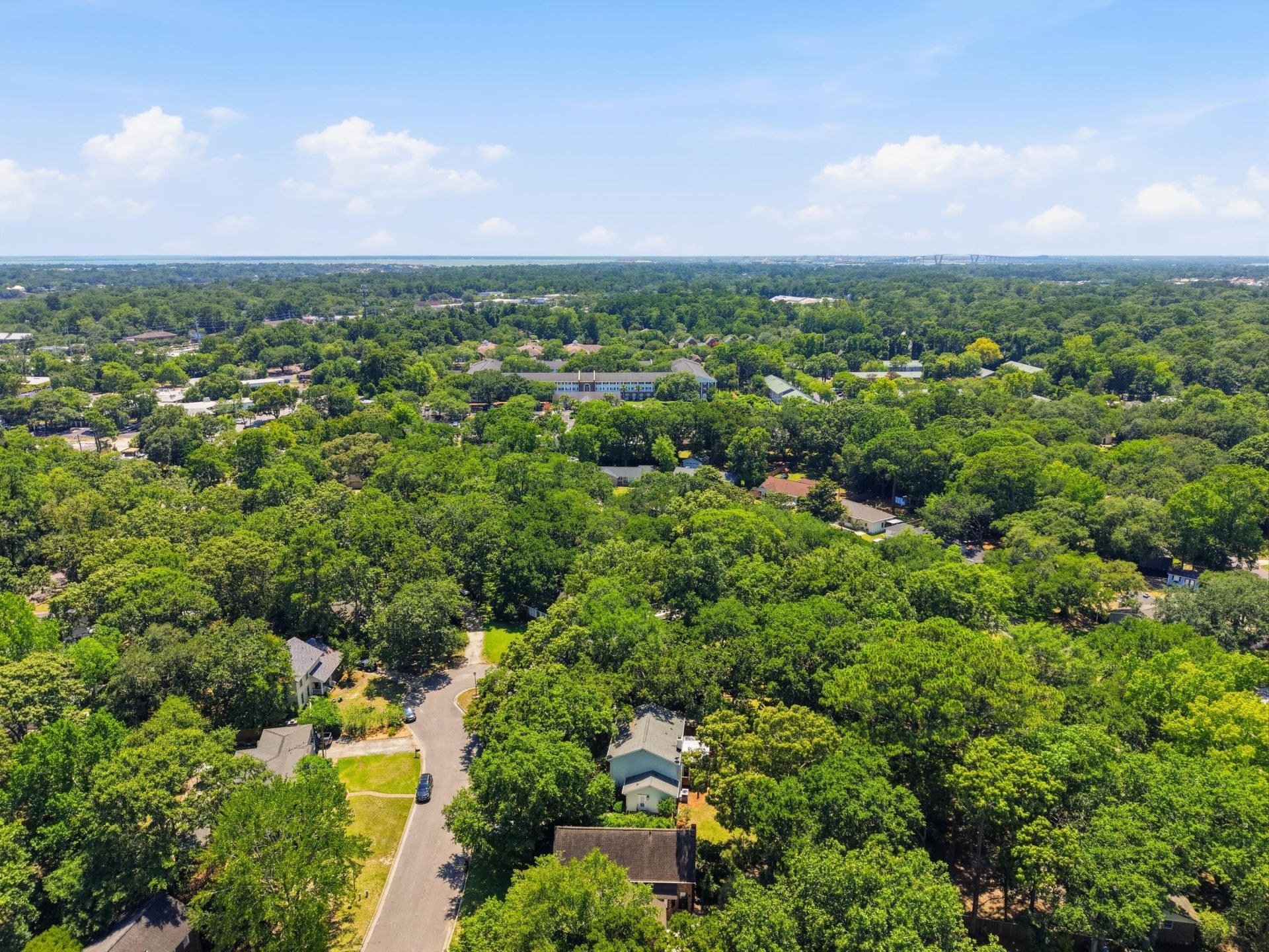 1249 Dearsley Court Photo 46