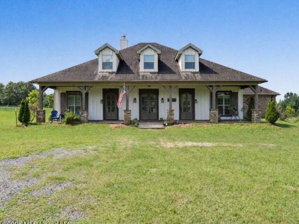 129 Howell Ferry Road, Lucedale, MS 39452