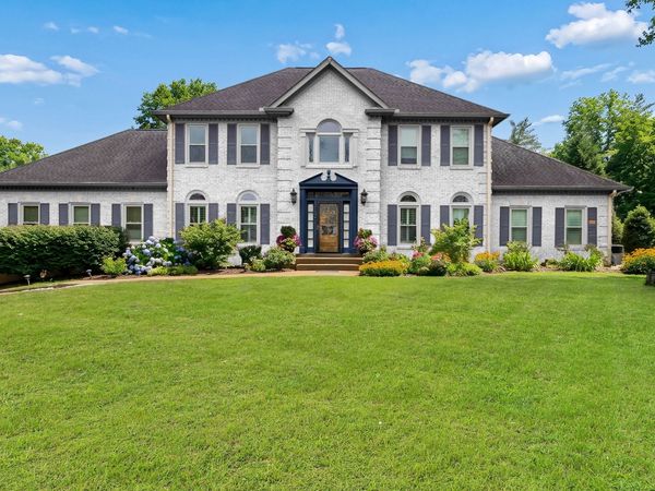 1412 Arrowhead Dr, Brentwood, TN 37027