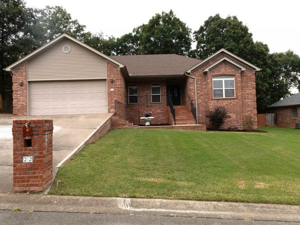 22 Pecan Ln Lane, Cabot, AR 72023