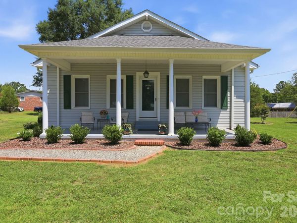 144 E Park Road , Ellenboro, NC 28040