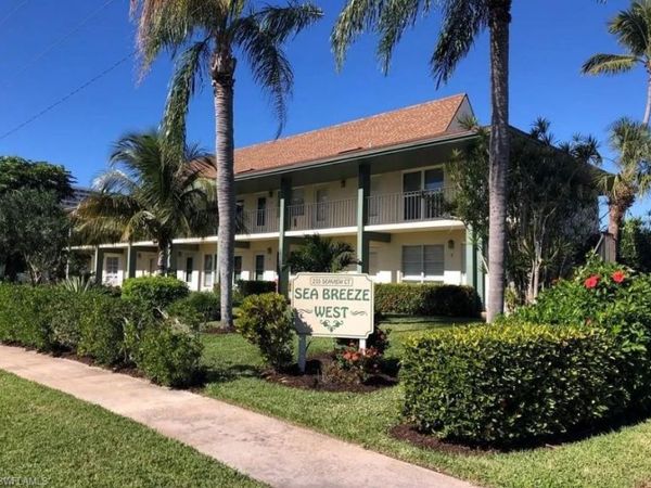 235 Seaview CT , Unit C8, MARCO ISLAND, FL 34145