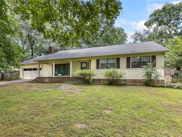 404 Huntington Place , Harrison, AR 72601