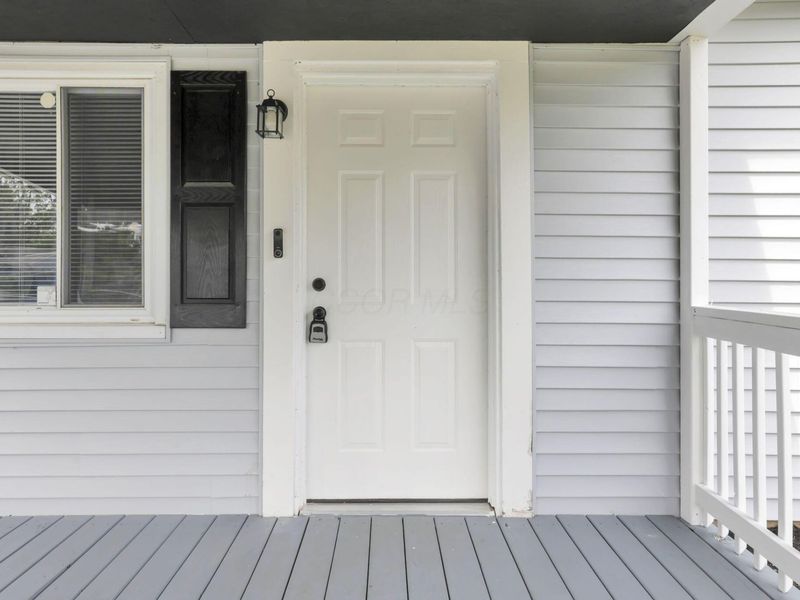 3871 Glenfield Road, Columbus, OH 43232 Photo 6