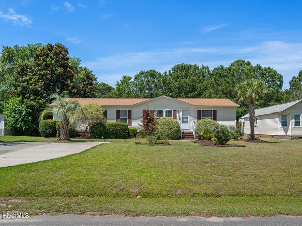 1052 Waterview Lane SW, Carolina Shores, NC 28467