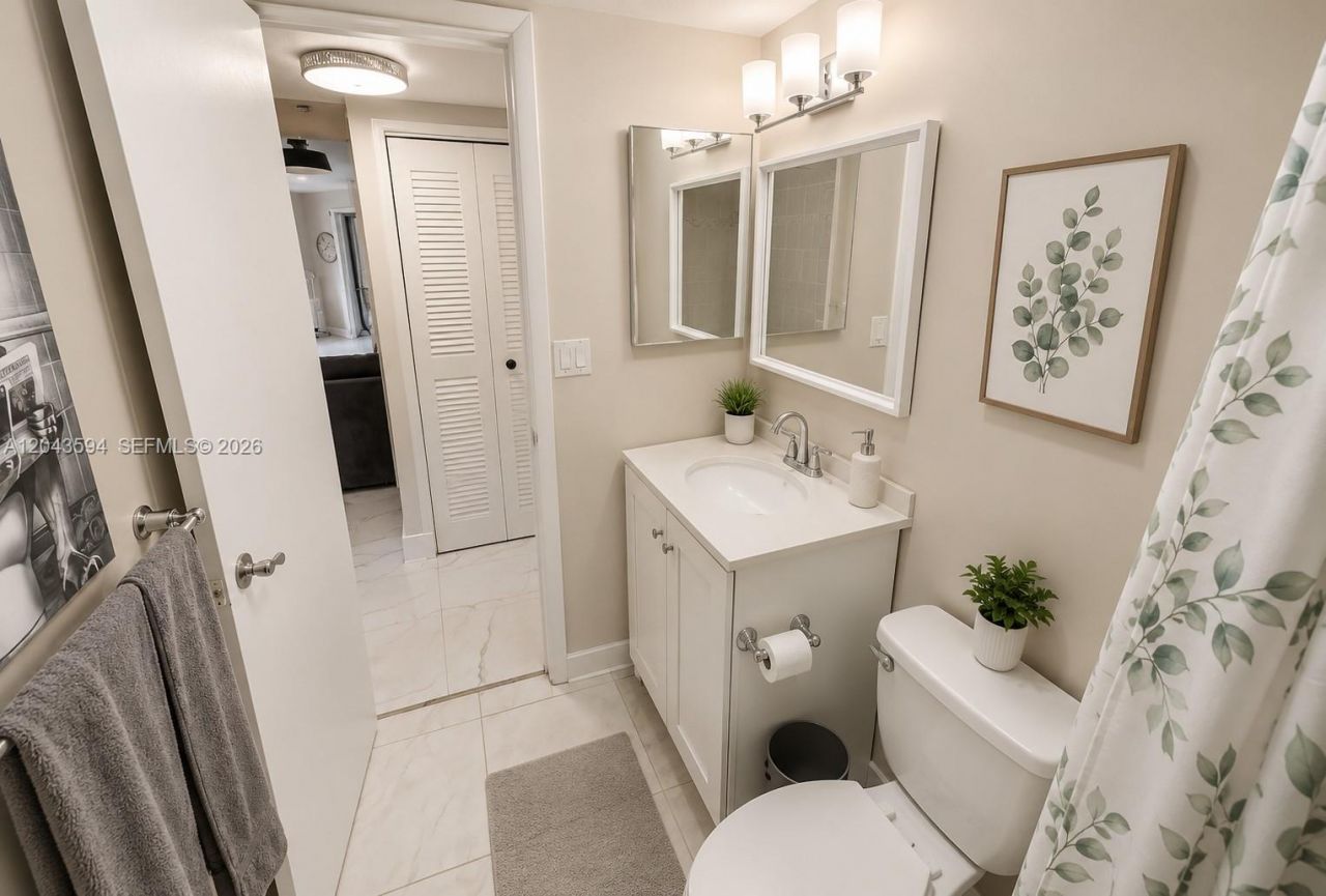 6855 W Broward Blvd, Unit 201, Plantation, FL 33317 Photo