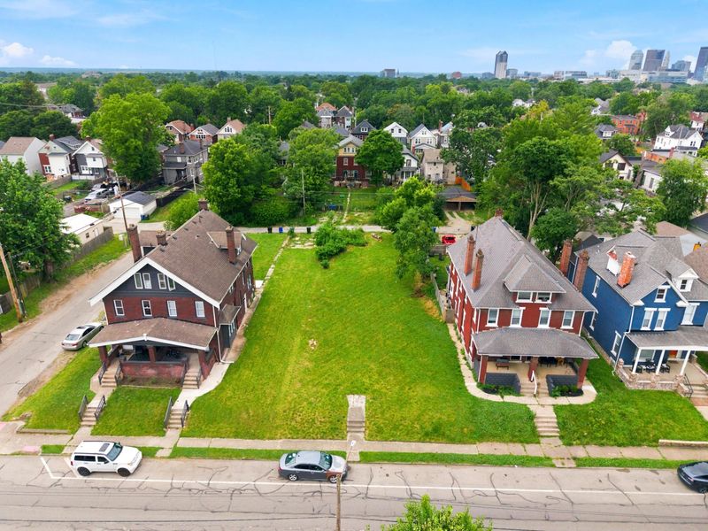 921 S Champion Avenue , Columbus, OH 43206 Photo 3