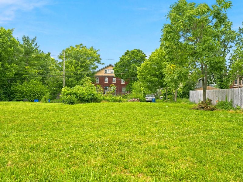 921 S Champion Avenue , Columbus, OH 43206 Photo 6