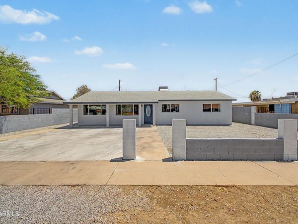 3639 W LAWRENCE Lane, Phoenix, AZ 85051