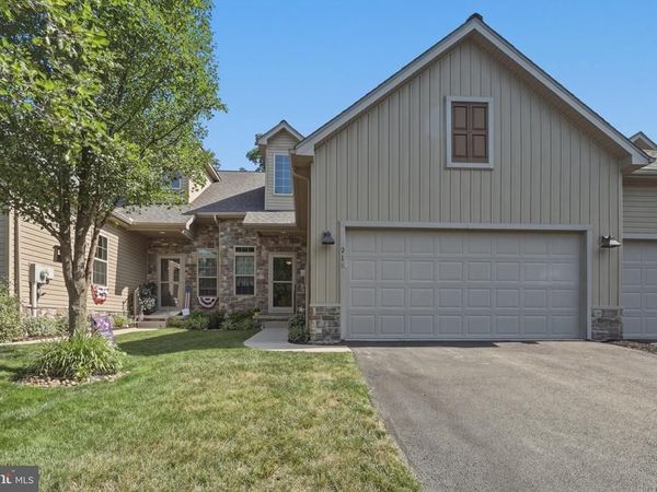 915 QUAIL RUN DRIVE, WAYNESBORO, PA 17268