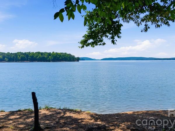268 Kendricks Cove , Lexington, NC 27292