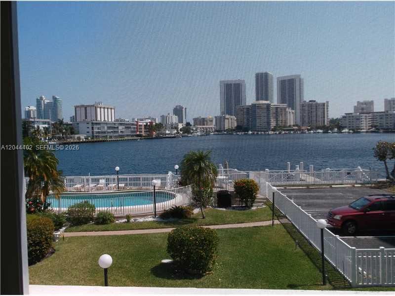 450 Golden Isles Dr, Unit 2H, Hallandale Beach, FL 33009 Photo