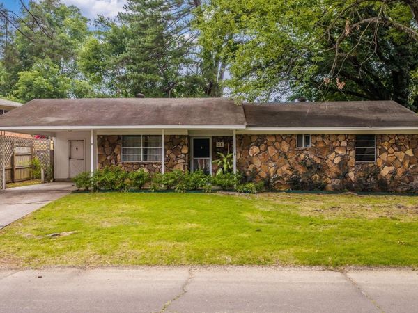 11 Stagecoach Road, Conway, AR 72034
