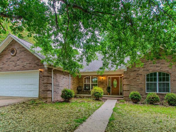 1914 Yielding Road, Cabot, AR 72176