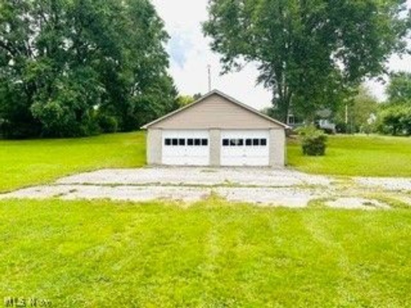 7600 Stewart Sharon Road, Masury, OH 44438 Photo 2