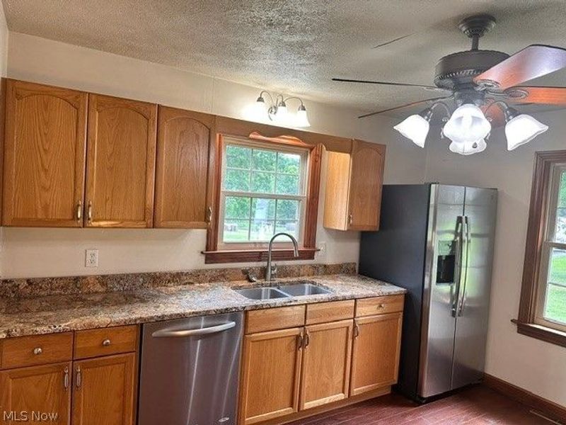 7600 Stewart Sharon Road, Masury, OH 44438 Photo 4