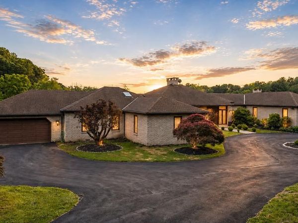 403 WAY ROAD, WILMINGTON, DE 19807
